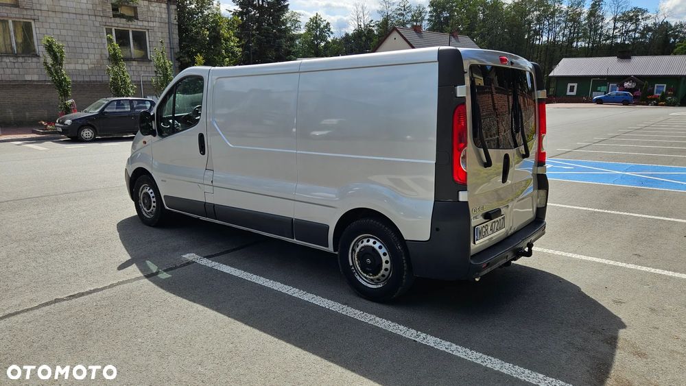 Opel Vivaro - 4