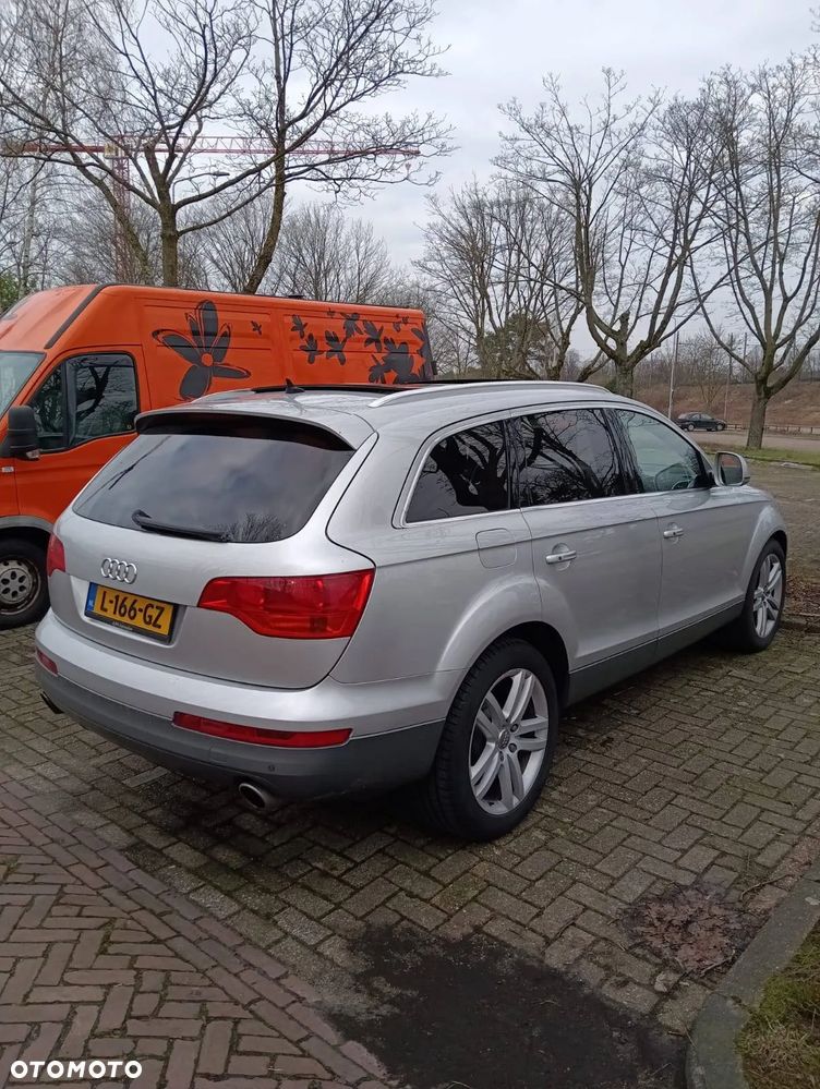 Audi Q7 4.2 FSI Quattro Tiptronic - 4