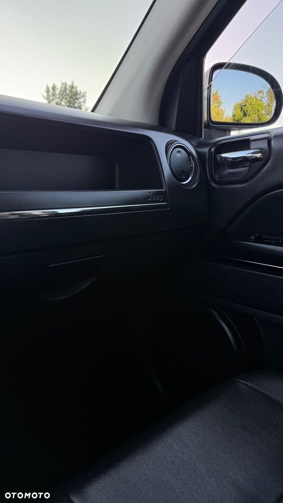 Jeep Compass 2.2 CRD 4x4 Limited - 37