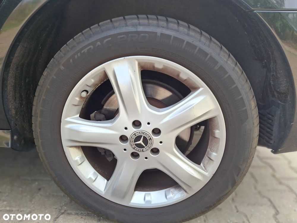 Mercedes-Benz Klasa R 320 CDI 4Matic 7G-TRONIC - 16