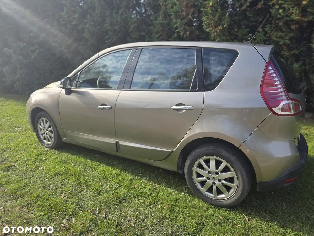 Renault Scenic - 9