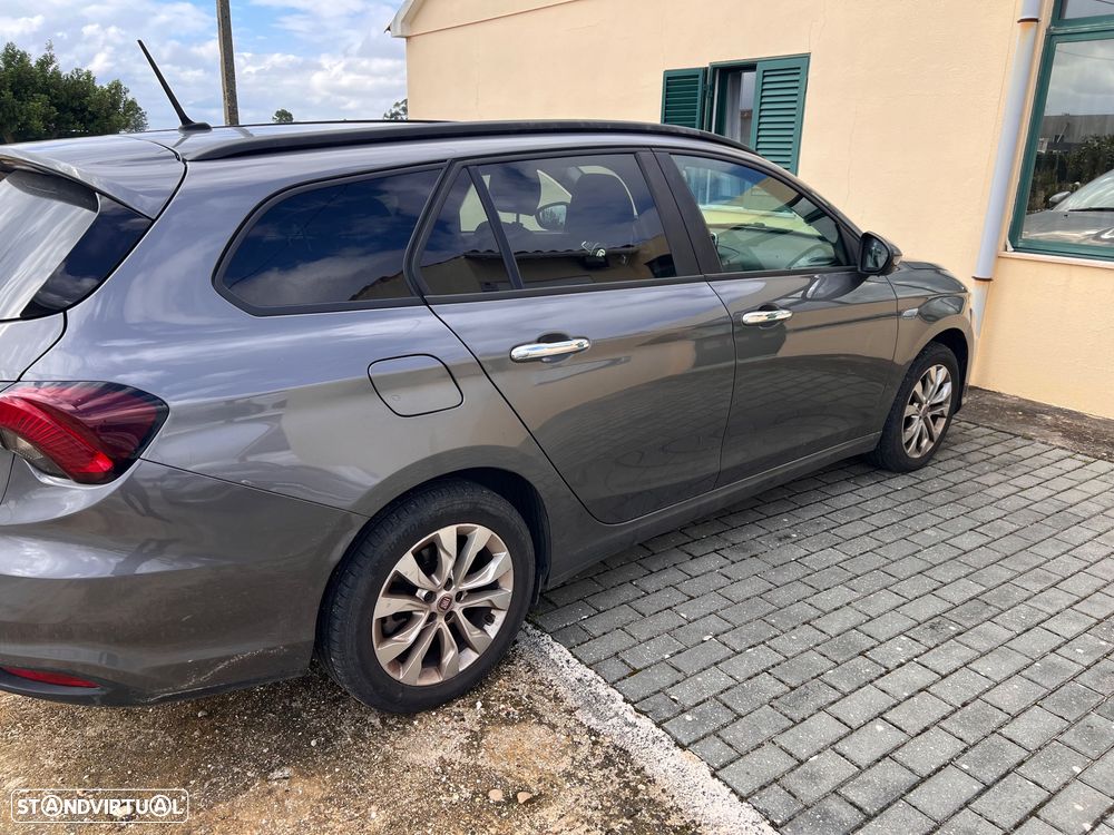 Fiat Tipo Station Wagon 1.3 M-Jet Easy J17 - 2