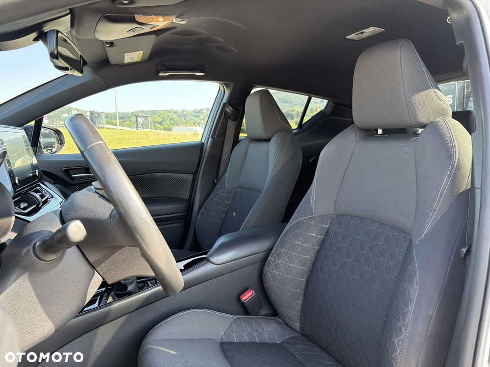 Toyota C-HR 1.2 T Style - 12