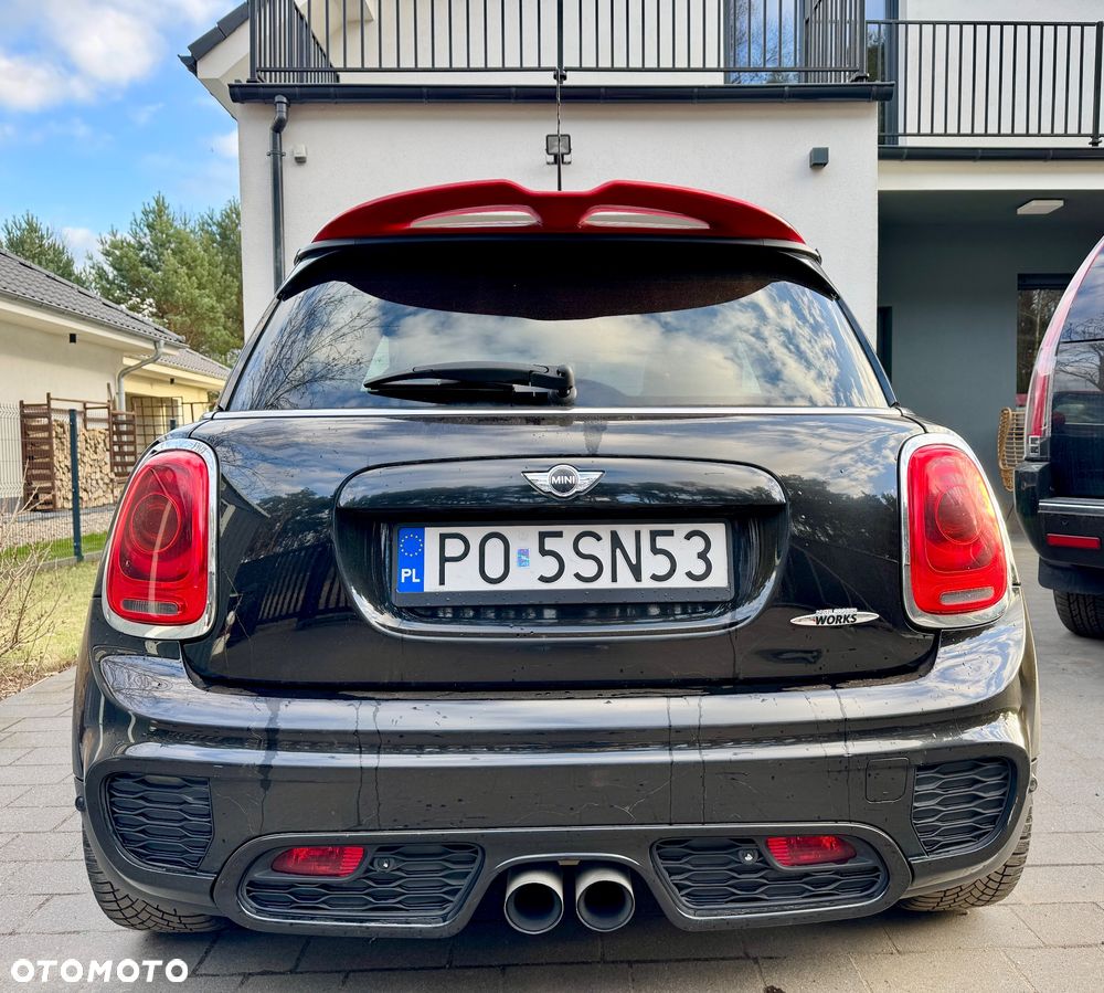 MINI John Cooper Works - 3