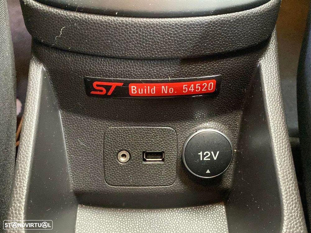 Ford Fiesta - 17