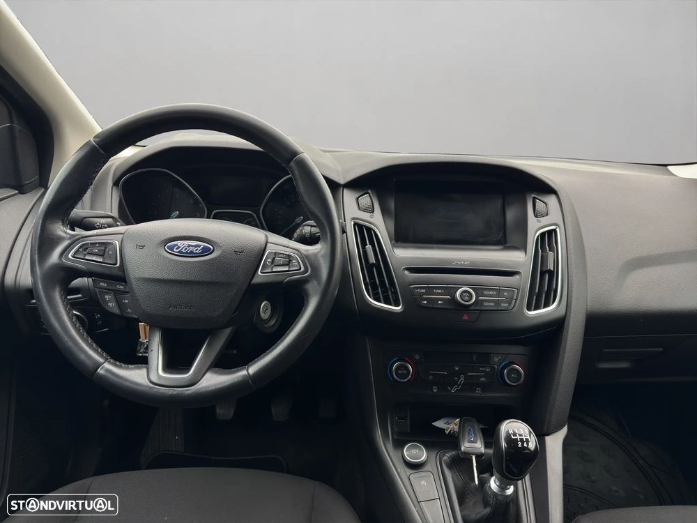 Ford Focus SW 1.5 TDCi Titanium - 14