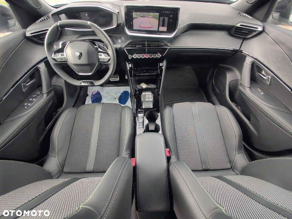 Peugeot 2008 - 10