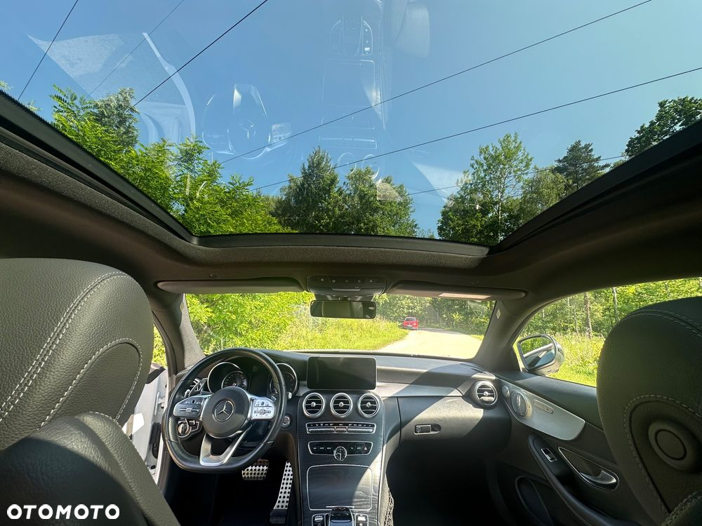 Mercedes-Benz Klasa C 300 9G-TRONIC - 29
