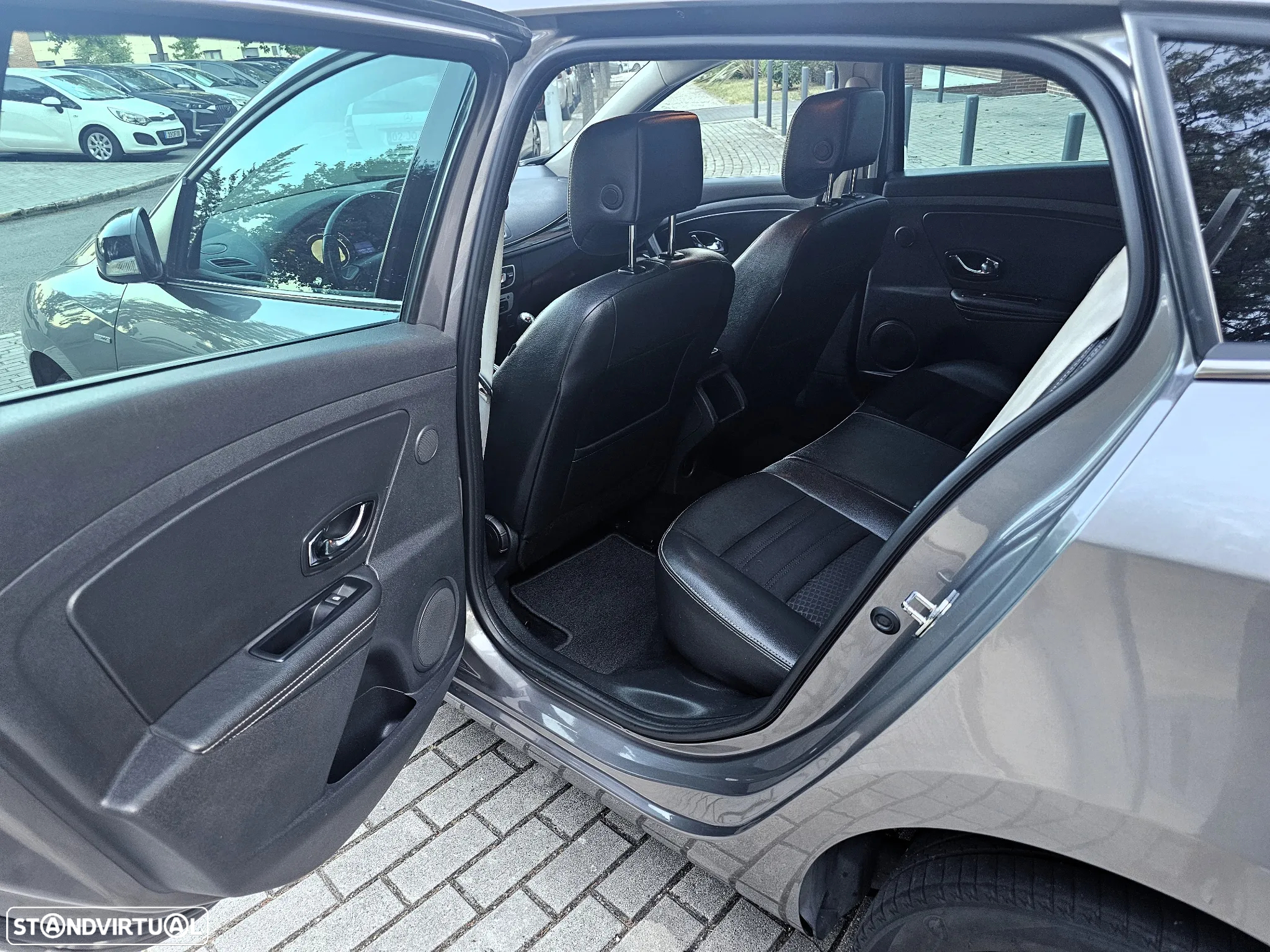 Renault Mégane 1.6 dCi Bose Edtion SS - 10