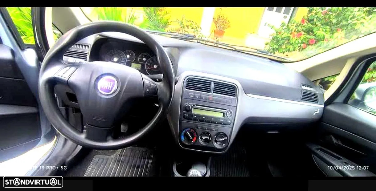 Fiat Punto 70 JTD Multijet Dynamic - 2