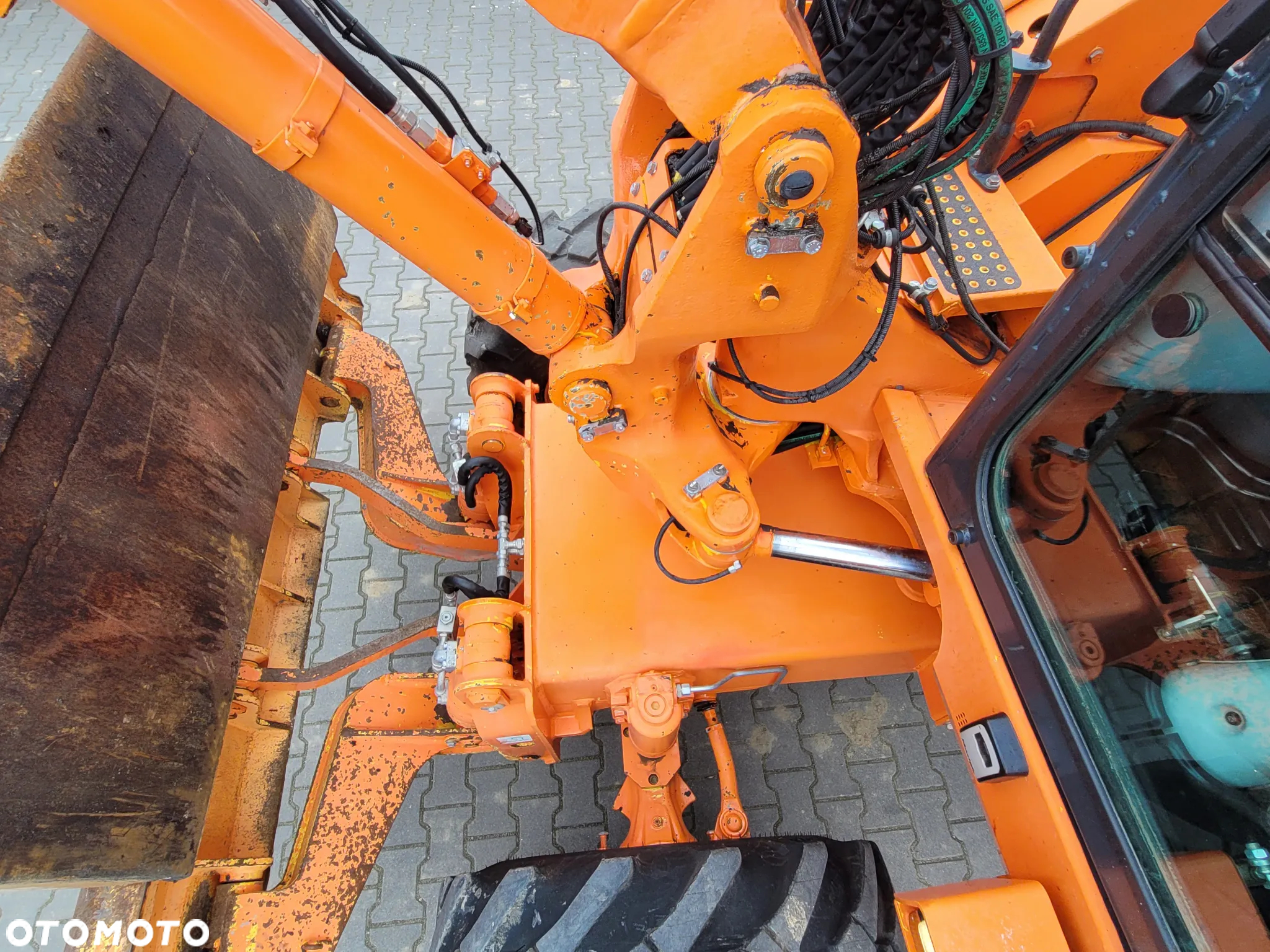 Komatsu PW98 MR8 / SPROWADZONA Z FRANCJI / 6 880 MTH / 2014 ROK / - 22
