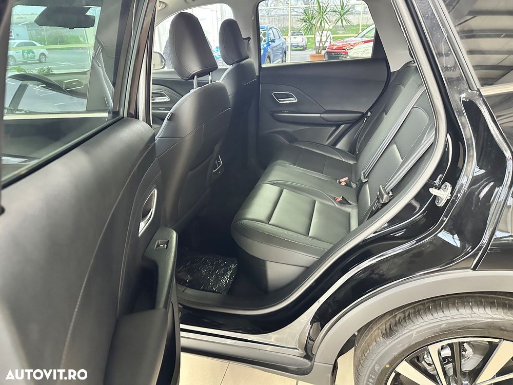 MG ZS HEV 1.5 GSI AT Exclusive - 10