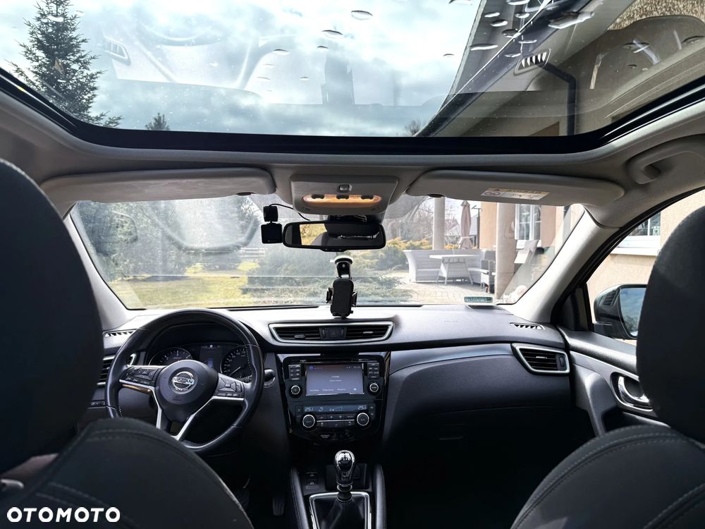 Nissan Qashqai 1.5 dCi N-Connecta - 10