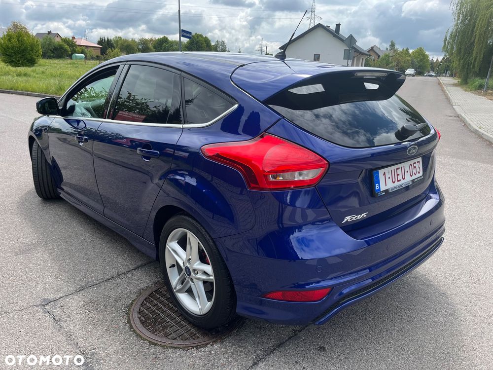 Ford Focus 1.5 EcoBlue Start-Stopp-System ST-LINE X - 11