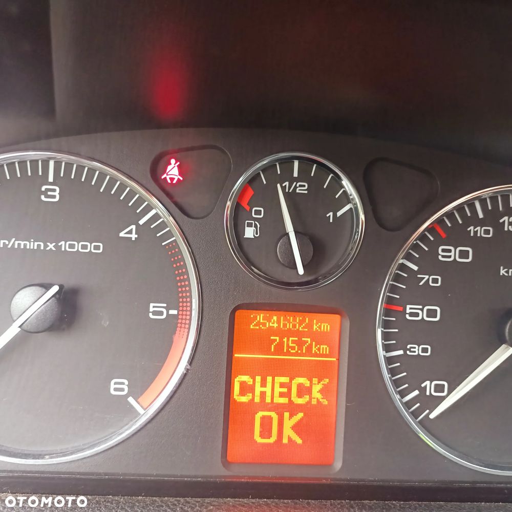 Peugeot 407 2.0 HDI Intense - 6