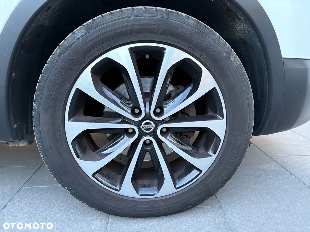 Nissan Qashqai+2 2.0 360 - 17
