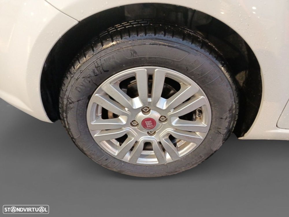 Fiat Punto 1.2 Lounge S&S - 14