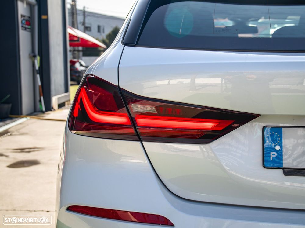 BMW 116 d Pack M Auto - 11