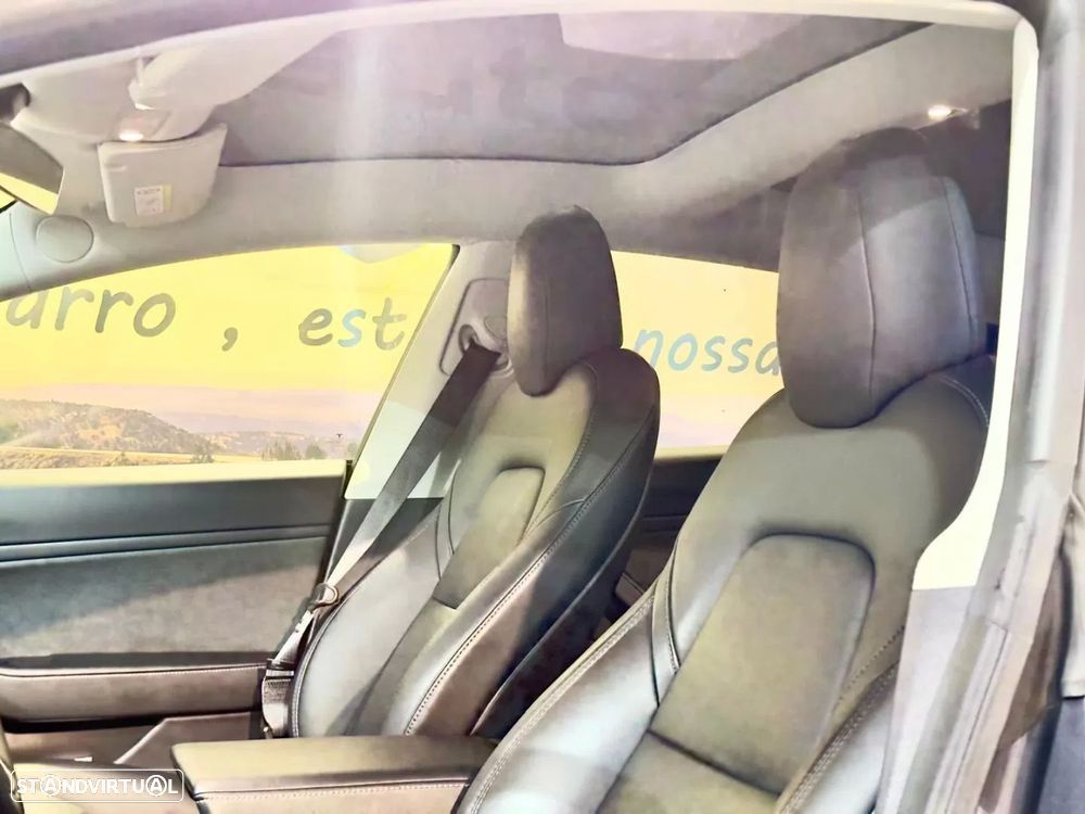 Tesla Model 3 Performance Dual Motor AWD - 11