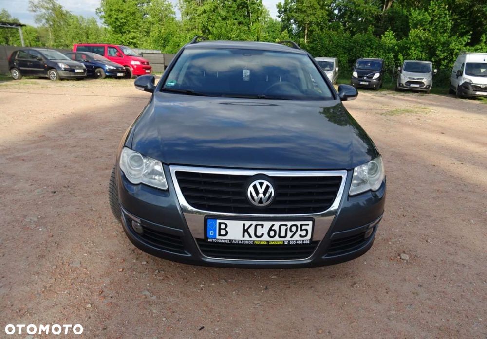 Volkswagen Passat - 5