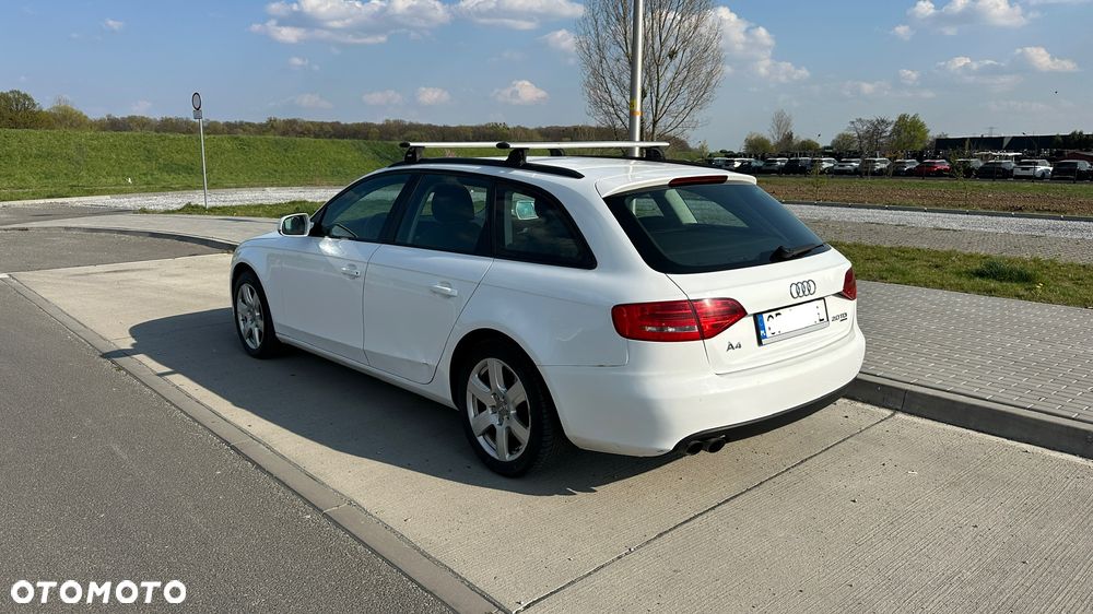 Audi A4 Avant 2.0 TDI DPF quattro - 4
