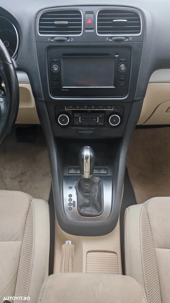 Volkswagen Golf 1.6 TDI DPF DSG Trendline - 3