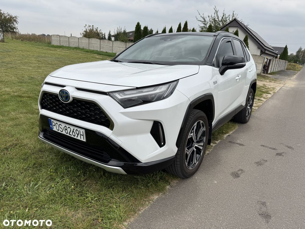 Toyota RAV4 - 1