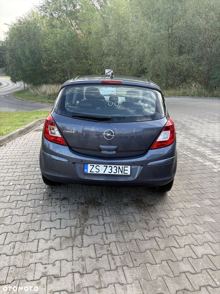 Opel Corsa 2010 photo 3