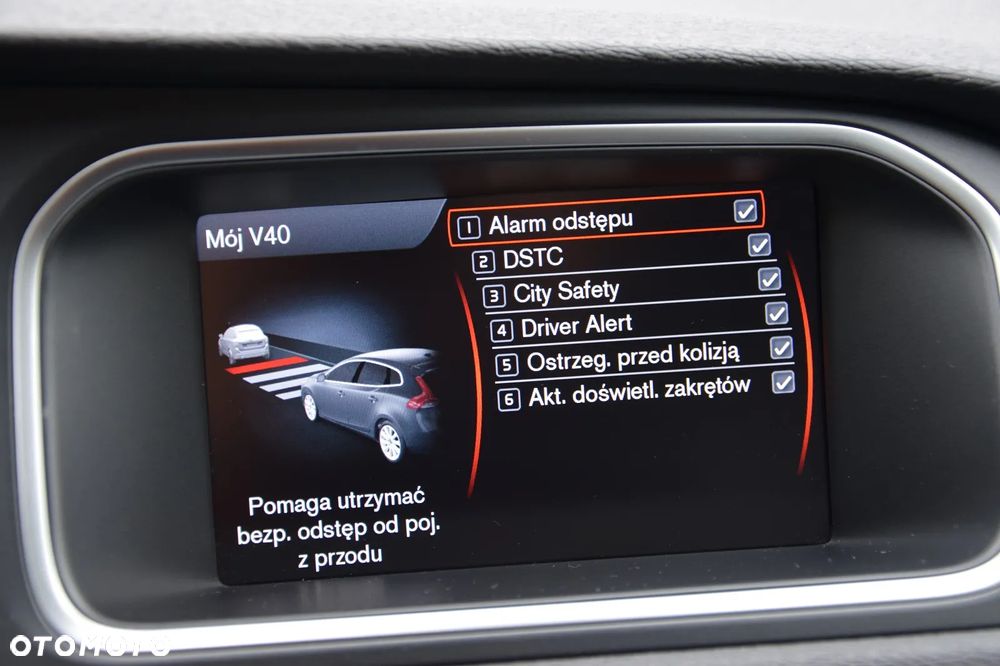 Volvo V40 D3 Geartronic Summum - 26