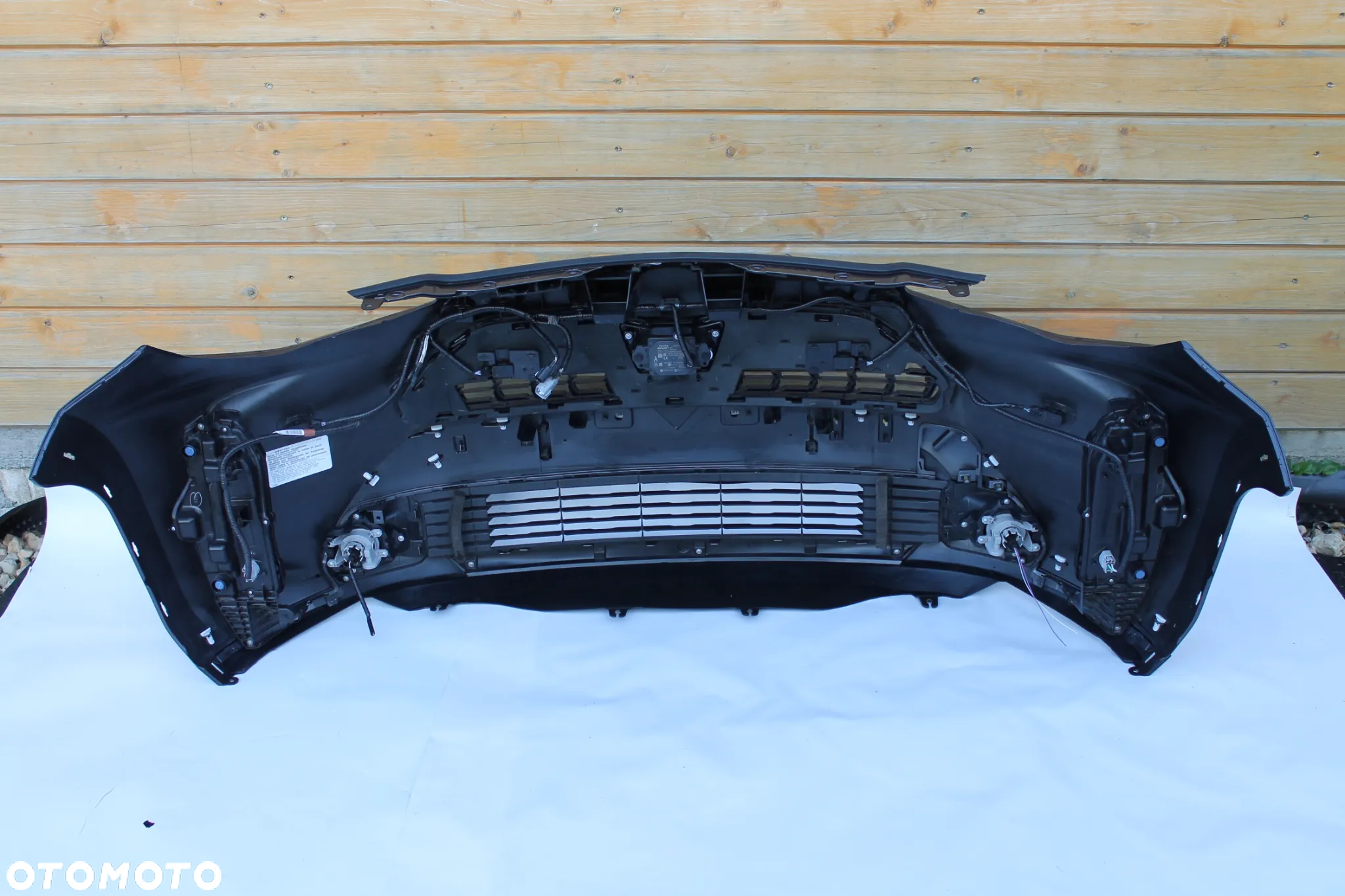 Toyota Yaris Cross zderzak przedni  kompletny 4x PDC Radar - 10
