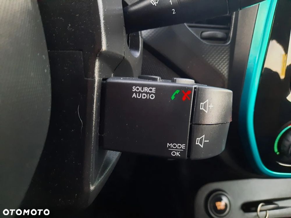 Renault Captur (ENERGY) TCe 90 LIMITED - 28