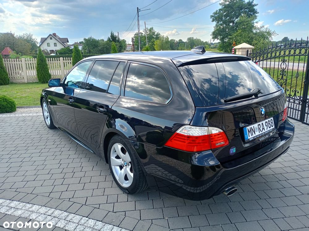 BMW Seria 5 520d Edition Sport - 9
