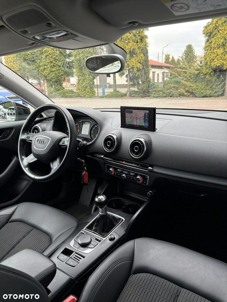 Audi A3 Sportback - 11