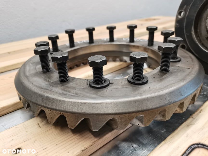 Atak do Fendt serii 900 {15X36 Przód} - 3