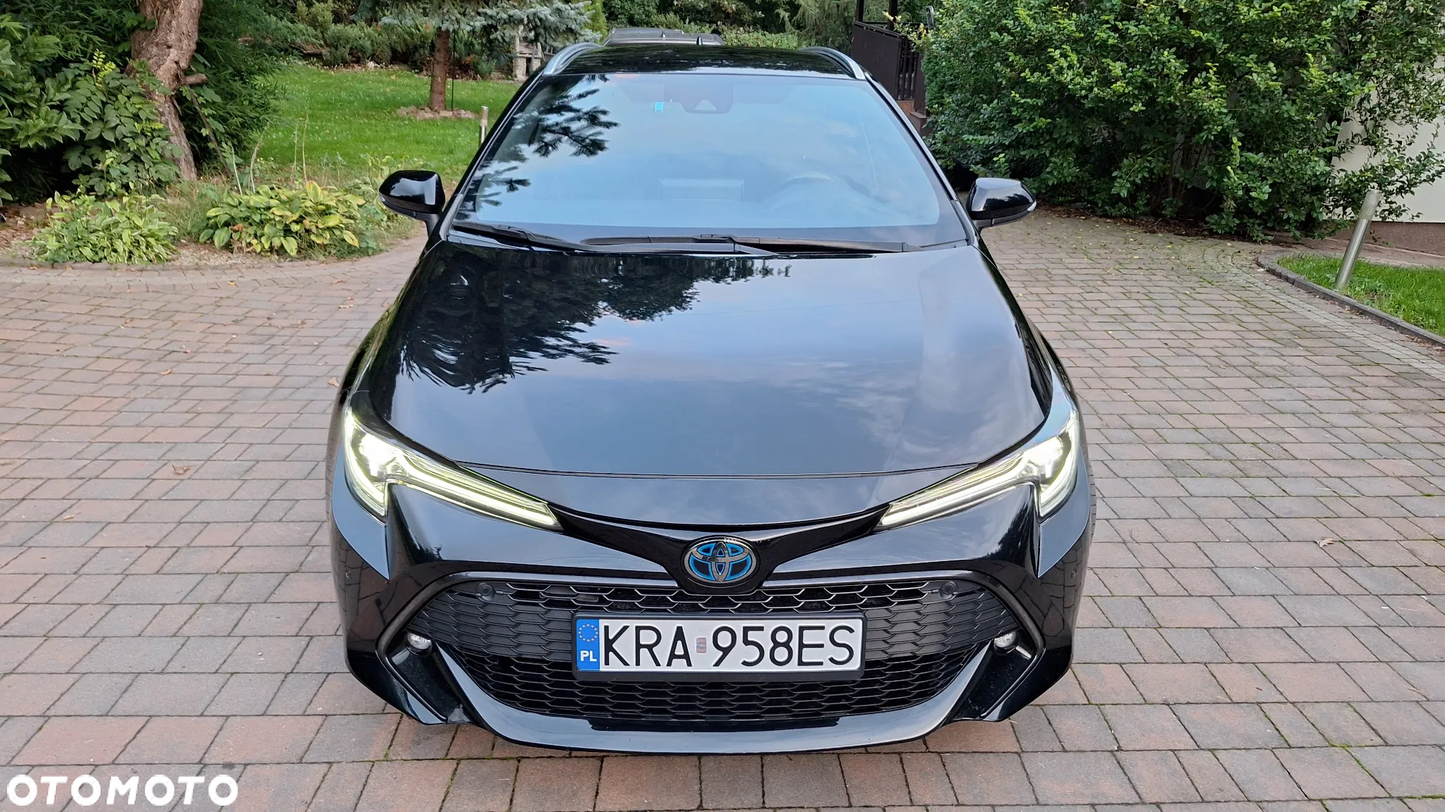 Toyota Corolla 2.0 Hybrid Style - 2