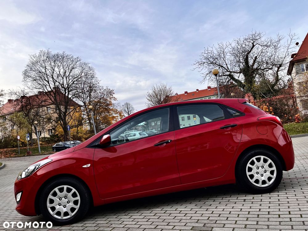 Hyundai i30 ver-1-4-classic-plus - 5