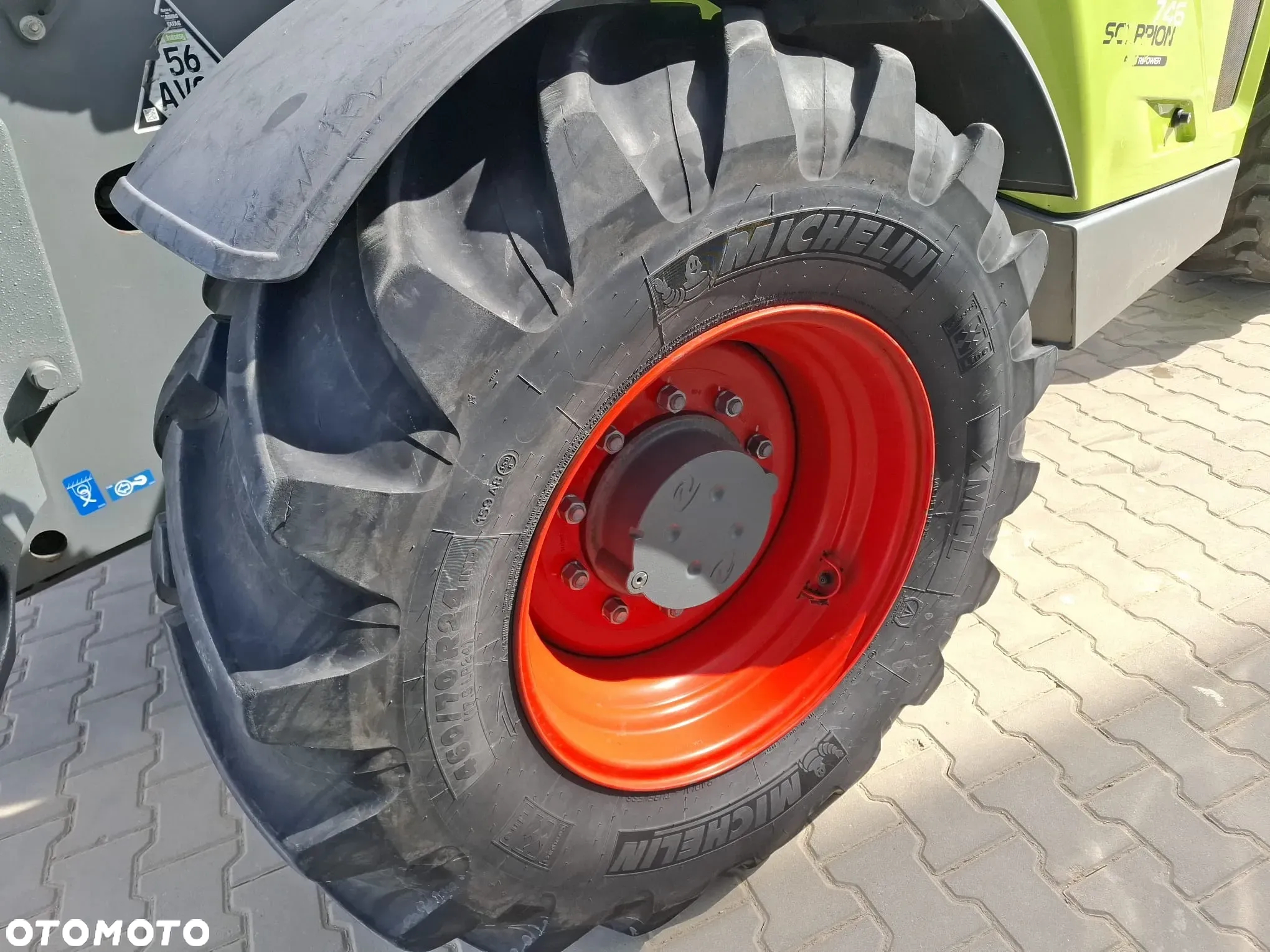 Claas SCORPION 746 VP Stage IV - 12