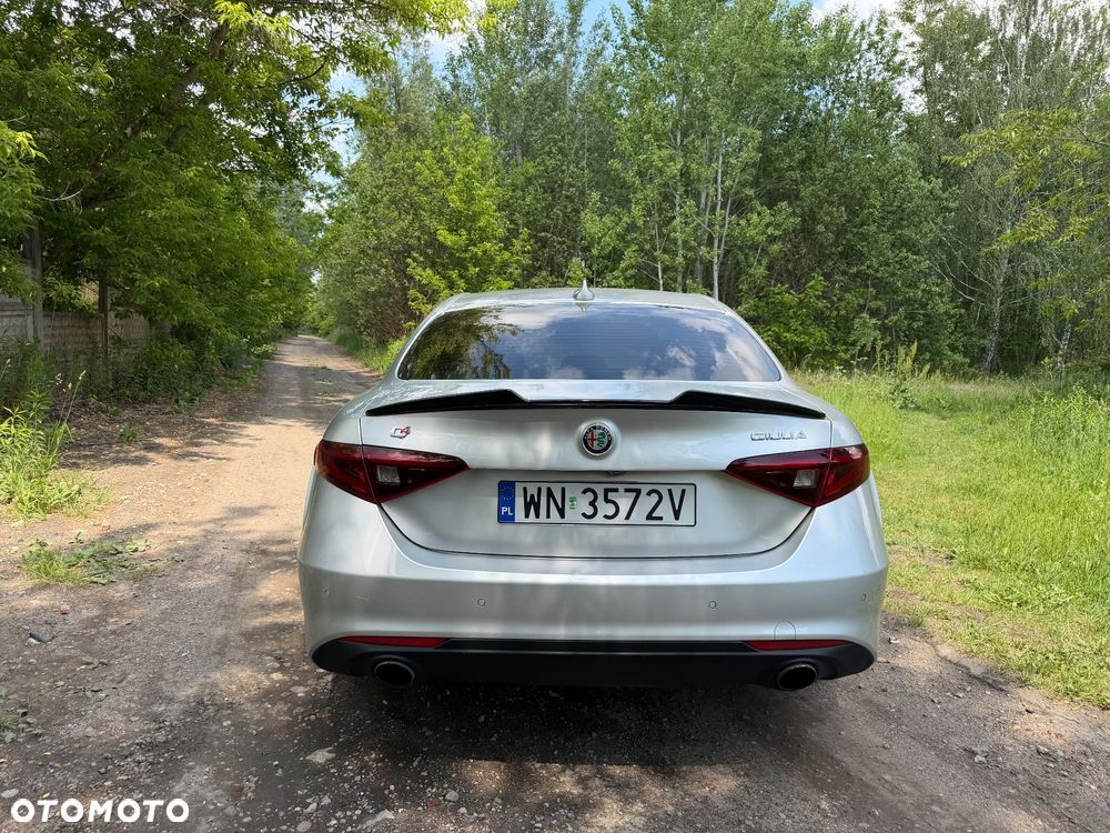 Alfa Romeo Giulia 2.0 Turbo Veloce Q4 - 3