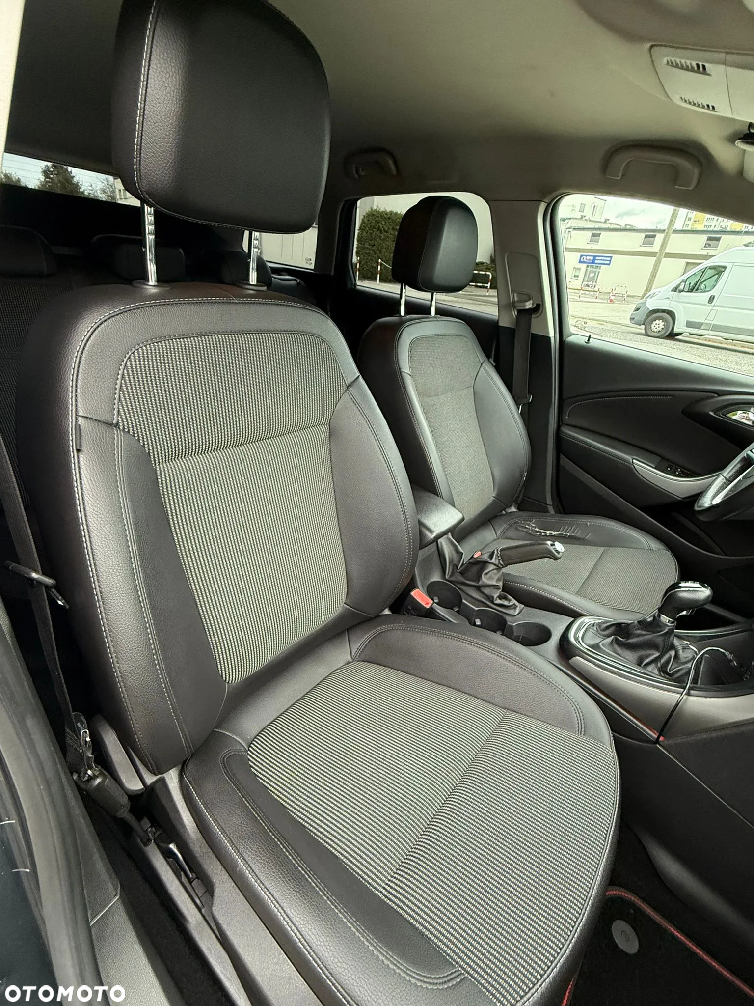 Opel Astra - 12
