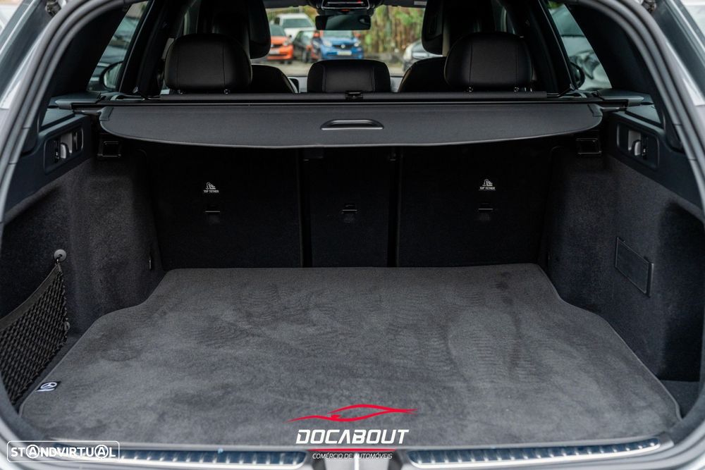 Mercedes-Benz C 300 d AMG Line - 20