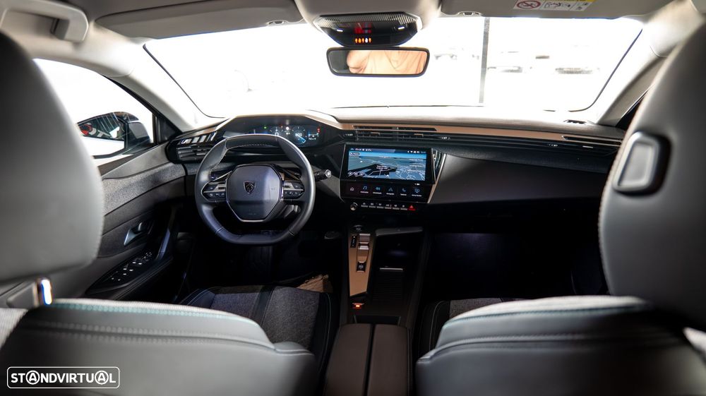 Peugeot 408 1.2 PureTech Allure EAT8 - 21