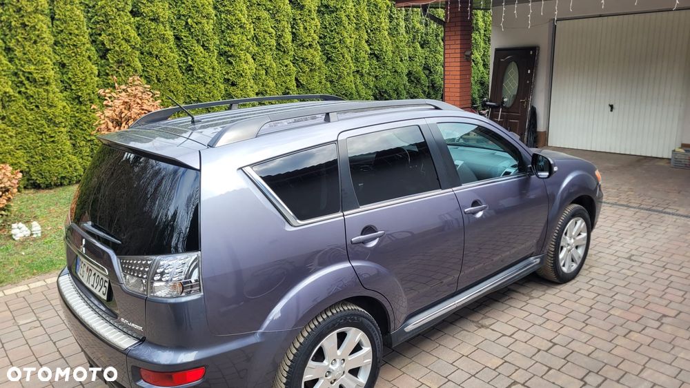 Mitsubishi Outlander 2.2 DI-D 4WD Invite - 35