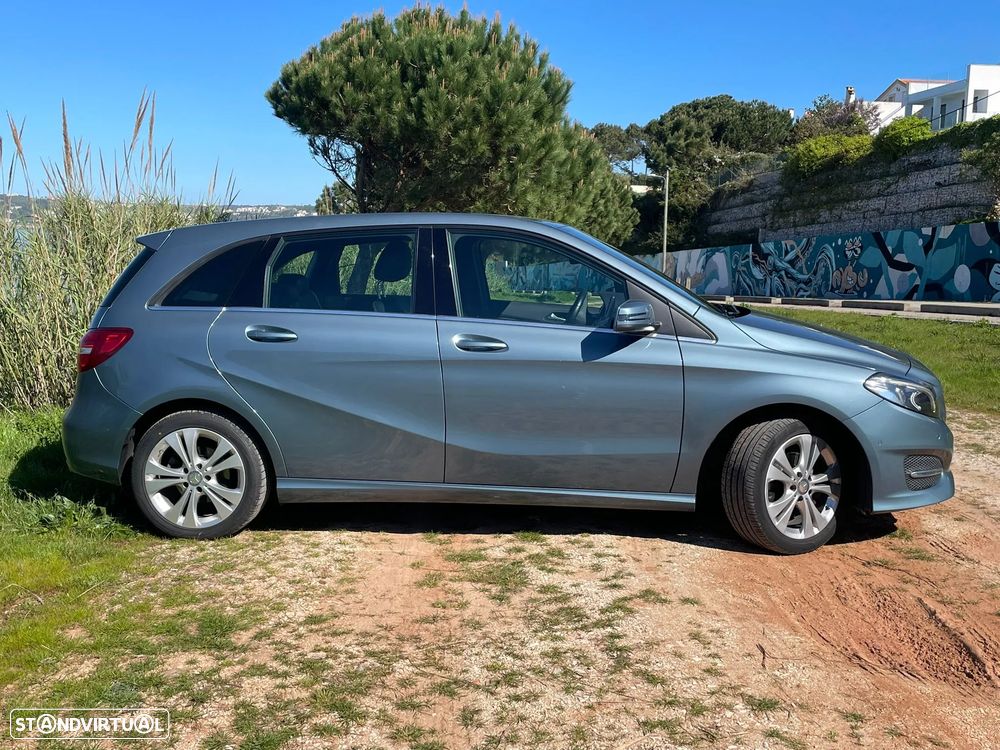 Mercedes-Benz B 180 Standard - 7
