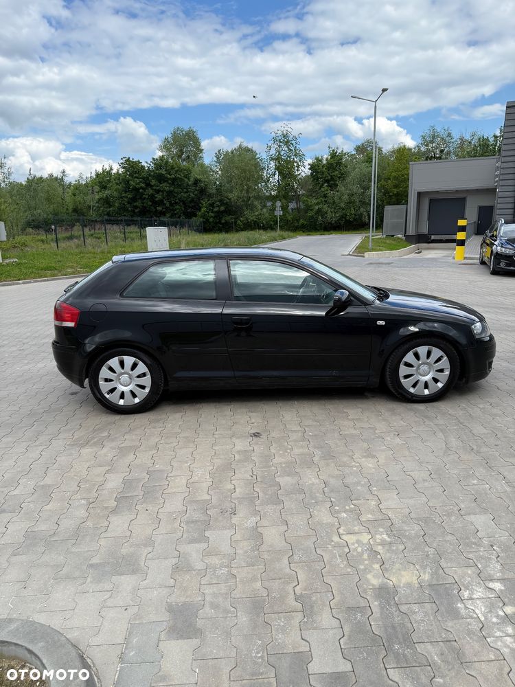 Audi A3 Sportback - 4
