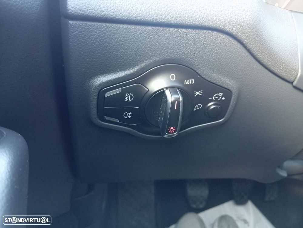 Audi Q5 2.0 TDi Advance - 12