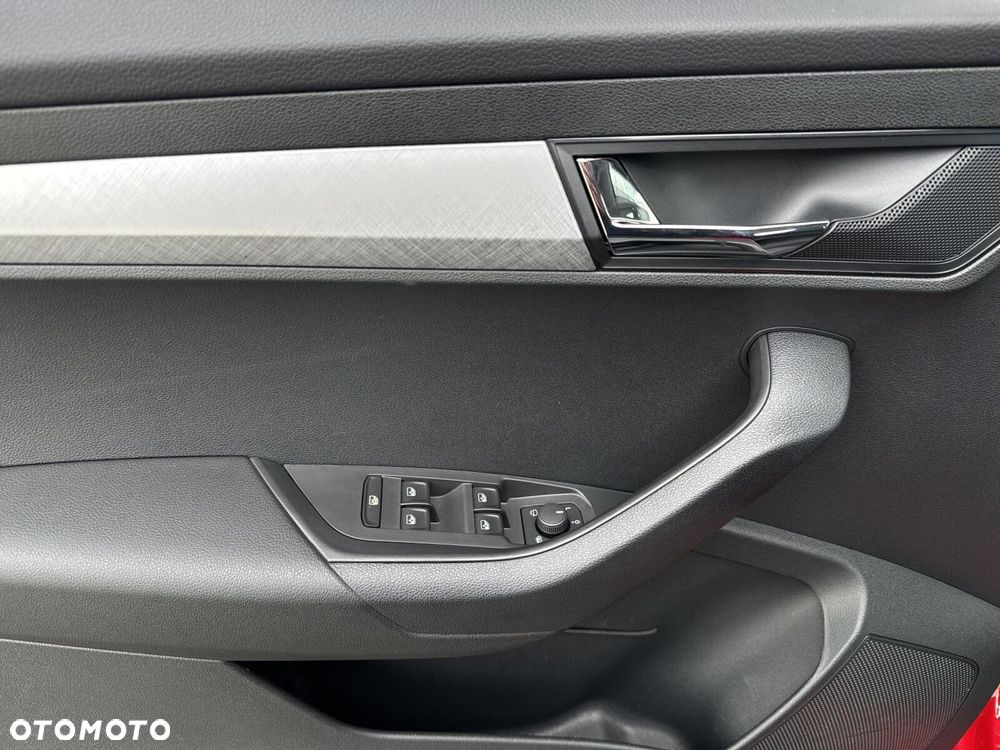 Skoda Karoq 1.5 TSI ACT Selection DSG - 17