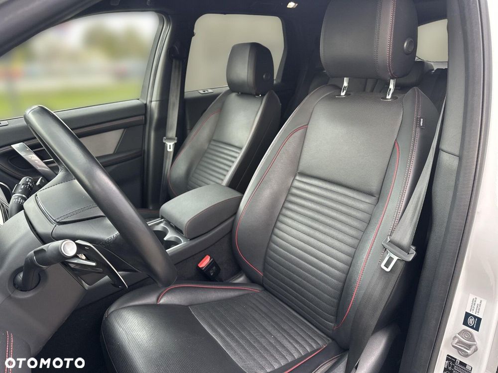 Land Rover Discovery Sport - 17