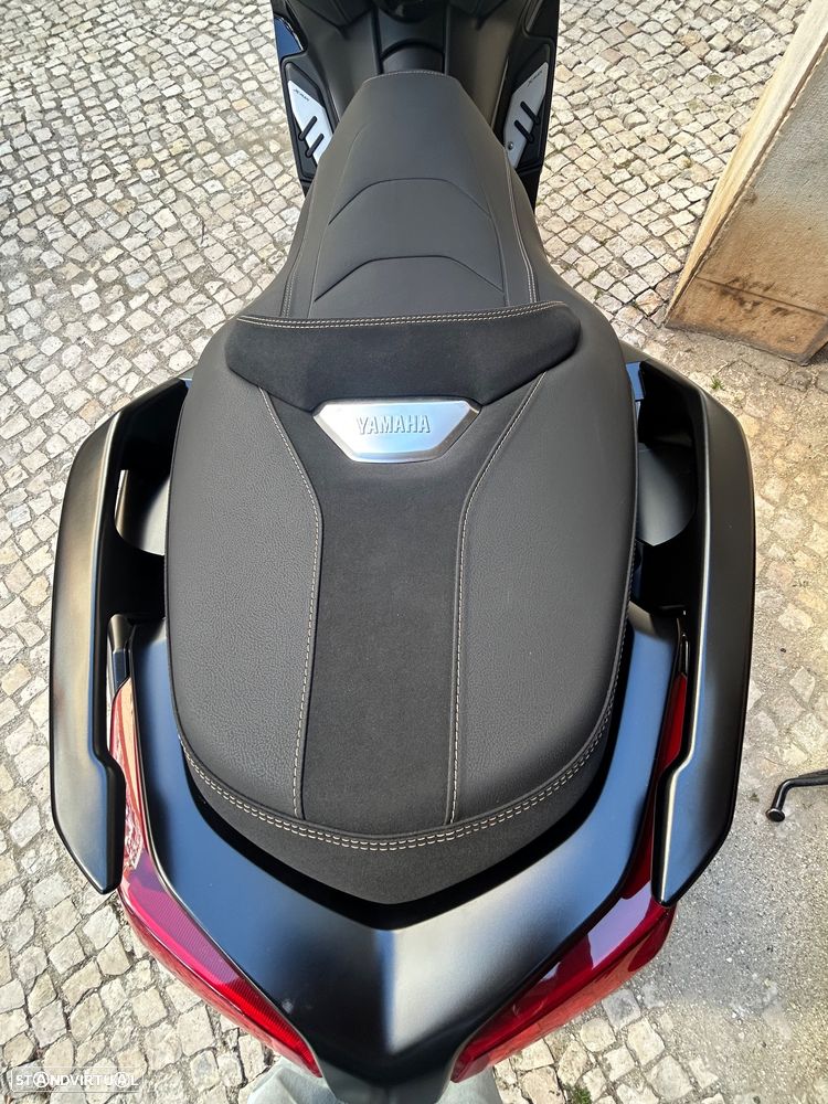Yamaha X-Max Tech Max - 6