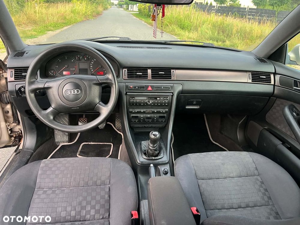 Audi A6 Limousine - 8