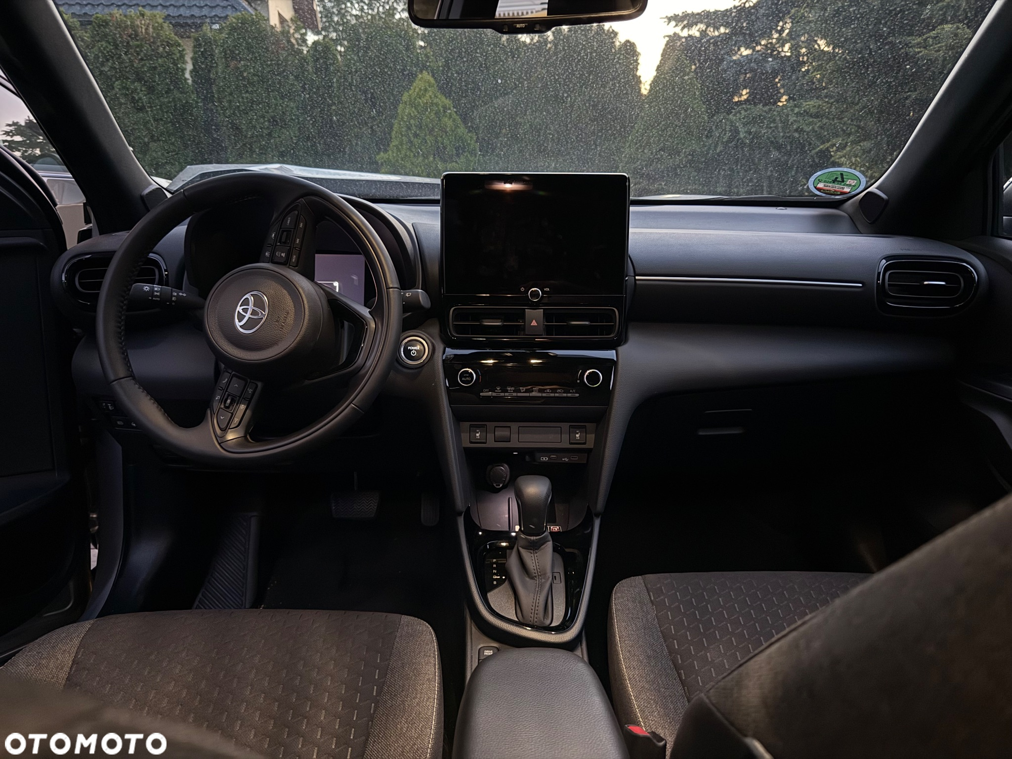Toyota Yaris Cross Hybrid 1.5 VVT-i Team Deutschland - 11